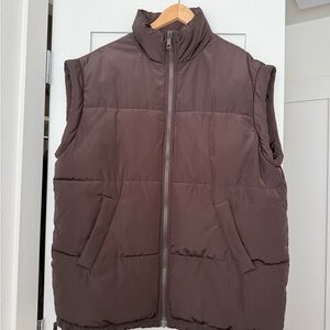 Divided Quilted Puffer Vest in Deep Brown